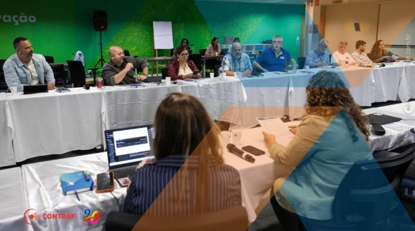 Em mesa, CEE denuncia desvalorização dos empregados e cobra respostas da Caixa